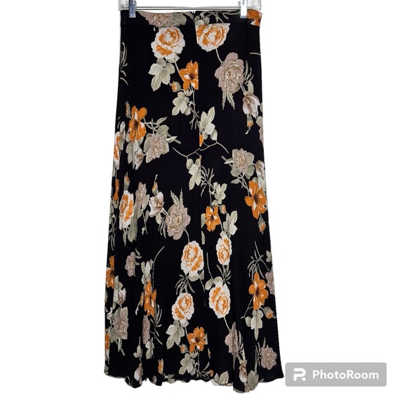 Soprano Womens Plum Floral Maxi Skirt with slit - Picture 6 of 12